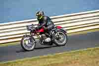 Vintage-motorcycle-club;eventdigitalimages;mallory-park;mallory-park-trackday-photographs;no-limits-trackdays;peter-wileman-photography;trackday-digital-images;trackday-photos;vmcc-festival-1000-bikes-photographs
